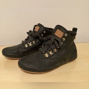 Keds Scout Water-Resistant Boot Women 7 Black NWOT